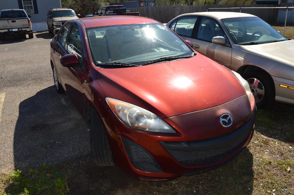 2010 Mazda MAZDA3 i Touring's photo