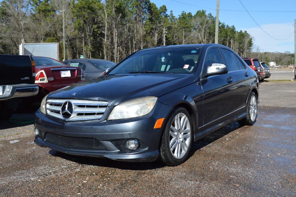 2008 Mercedes-Benz C-Class C300 Luxury's photo